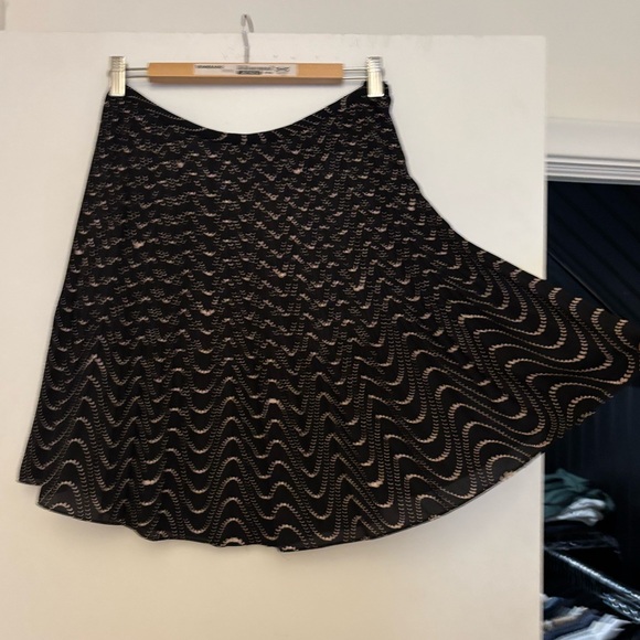 NWOT Kate Spade Wavy Dot Skirt - Picture 5 of 8
